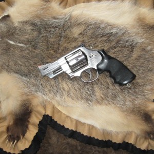 s&w trail boss,44 mag.