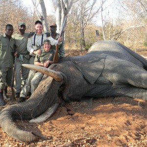 Monster Ele in Zim with TheSafariConnection & Jimba Safaris