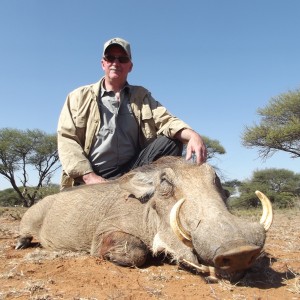 Warthog hunt with Wintershoek Johnny Vivier Safaris