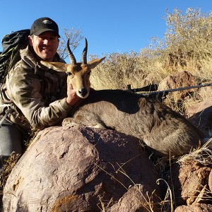 Reedbuck hunt with Wintershoek Johnny Vivier Safaris