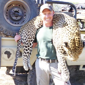 Leopard Hunting Tanzania