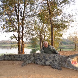 My Crocodile hunt in Cahorra Bassa Mozambique