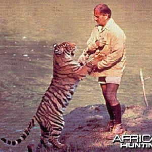 Kunwar "Billy" Arjan Singh and Tiger