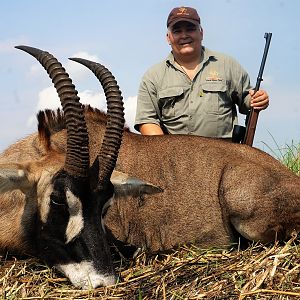 Roan Hunt Western Tanzania