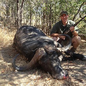 Hunting Buffalo in Zimbabwe