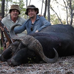 Hunting Buffalo in Zimbabwe