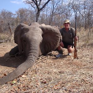 Zimbabwe Tuskless Elephant Hunting