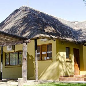 Hunting Accommodation Pro Hunting Safaris Giraffe Camp