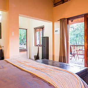 Hunting Accommodation Spear Safari Camp