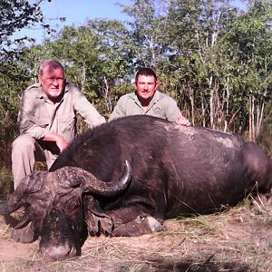 Hunting Buffalo Zimbabwe