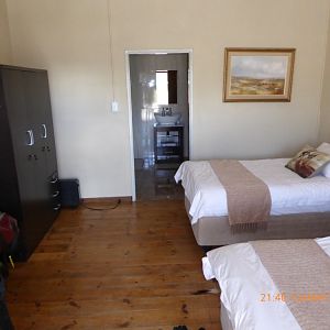 Accomodation White Lion Safaris