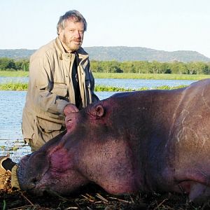 Hunt Hippo Tanzania