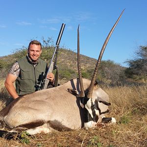 42" Oryx