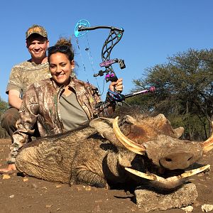 South Africa Warthog Bow Hunt