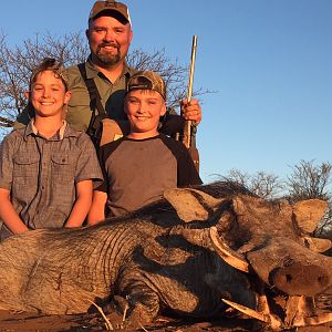 South Africa Warthog Hunt