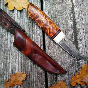 Neckers & smaller Knives of Scandinavian type