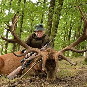 France Hunting Red Deer