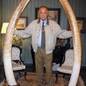 Tony Sanchez-Arino with tusks, A Great Professional Hunter