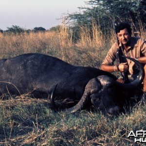 Harry Selby, Professional Hunter