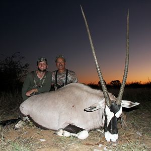 Hunt Gemsbok Namibia