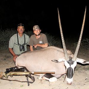 Hunt Gemsbok Namibia