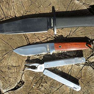 Survival Knives