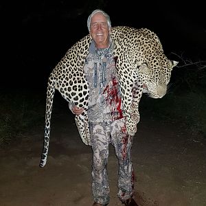 Leopard Hunt