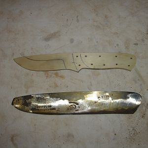 The making of hunting Knife