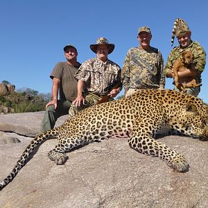 Leopard Hunt Zimbabwe