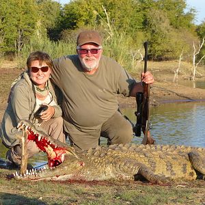 Hunt Crocodile in Zimbabwe