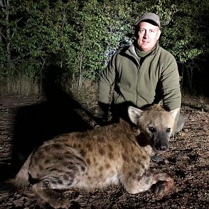 Zimbabwe Hunt Spotted Hyena