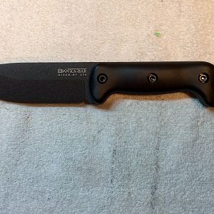 Kabar Becker BK2 Knife