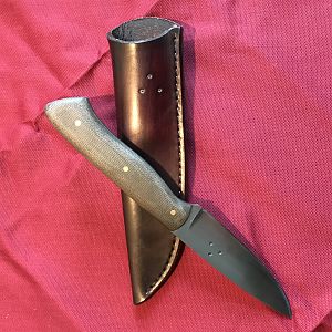 Light Hunter Knife with Olive canvas Micarta grips