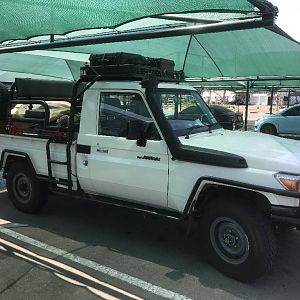 Hunting Vehicle Zimbabwe