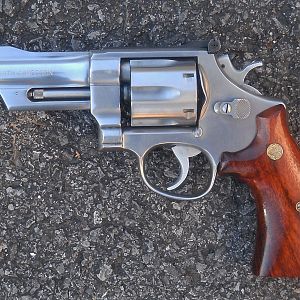 S&W 44 Special Model 624 Revolver