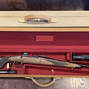 Abercrombie & Fitch Mauser action rifle in .270 Winchester