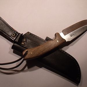 BUSHMAN Hunting Knive