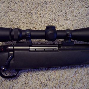 Weatherby Mark V Lightweight Mountain Rifle .30-06 & Leupold VX3 2.5-8x36 Riflescope