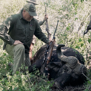 Experience The Awe Of Africa & First Class Trophy Hunting With Schalk Pienaar Safaris Namibia