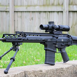 SCAR 17 Rifle