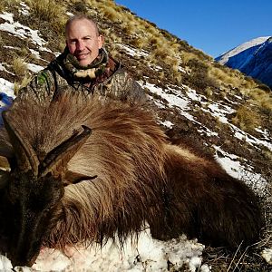 Hunting Tahr in New Zealand