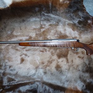 .270 Rifle with the Rosewood