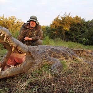 Hunt Crocodile in South Africa