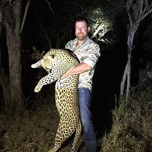 Leopard Hunting South Africa