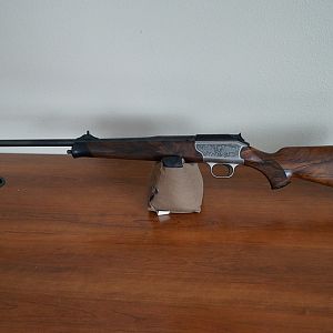 Blaser R93 Luxus .375 H & H Rifle