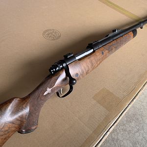 Dakota Arms Rifle Model 76 - 458