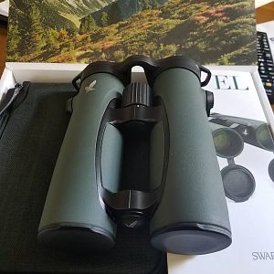 Swarovski EL 10x42 Binoculars