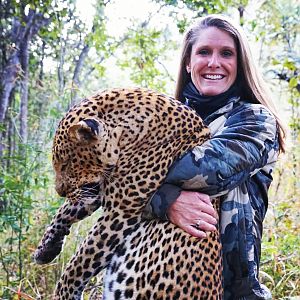 Tanzania Hunt Leopard