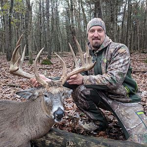 White-tailed Deer Hunting Canada