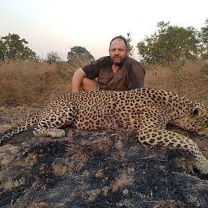 Tanzania Hunting Leopard